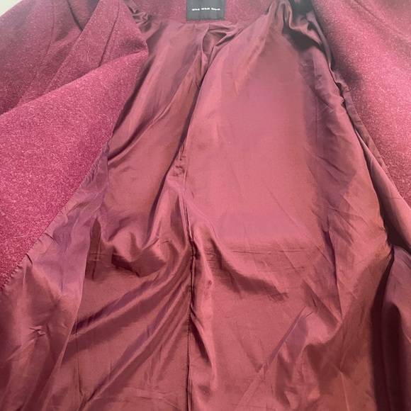 BloomChic Deep Cranberry Outerwear - Picture 6 of 8